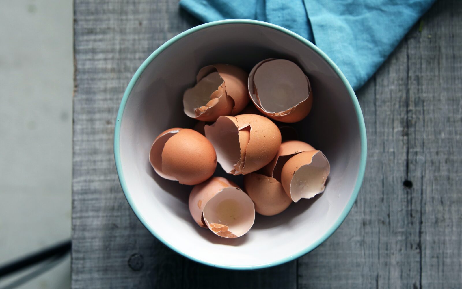 Pet razloga zbog kojih više nikad nećete baciti ljuske od jaja