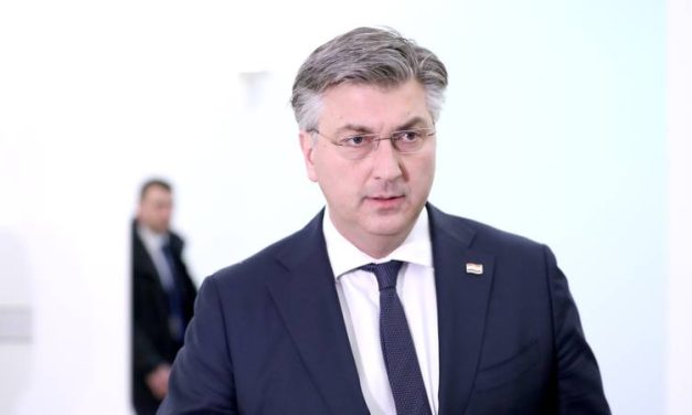 VIDEO Plenković: 'Paket mjera donosimo na godinu dana, a Vlada će pomoći svima koji žele'