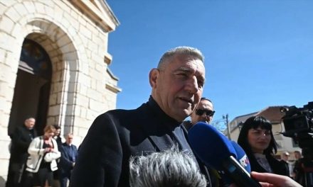 Gotovina i bratovština sv.  Ante dali poseban dar crkvi u Pakoštanima: “Imali smo tu želju mnogo godina prije”