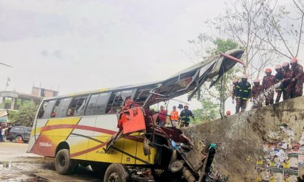 VIDEO/FOTO Katastofalna autobusna nesreća: Poginulo 19 osoba, broj bi mogao i rasti