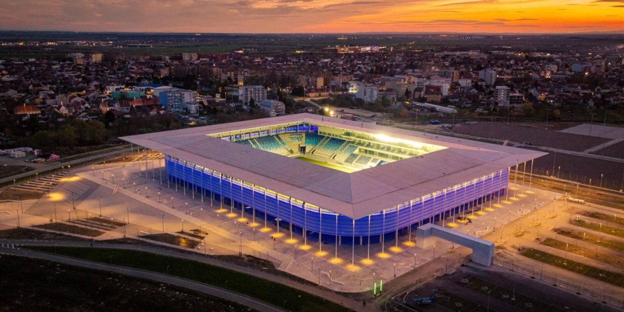 FOTO: Noćne fotografije novog stadiona u Osijeku ostavljaju bez daha