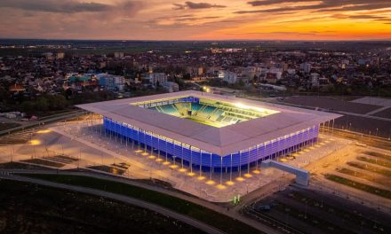 FOTO: Noćne fotografije novog stadiona u Osijeku ostavljaju bez daha