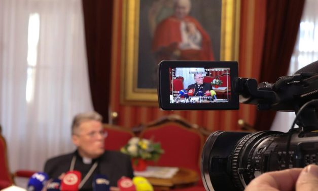 Mučan slučaj svećenika u Sotinu: Može li nadbiskup Hranić odgovarati i kako?