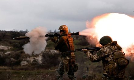 Dvoje ljudi poginulo u napadu na Slovjansk: Kličko objavio da se u Kijevu čuju eksplozije