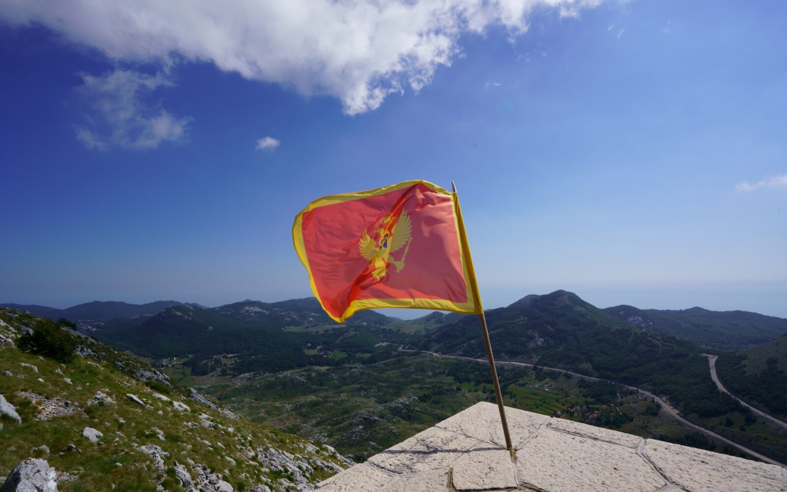 CEES: Crnogorska ekonomija će ove godine značajno usporiti