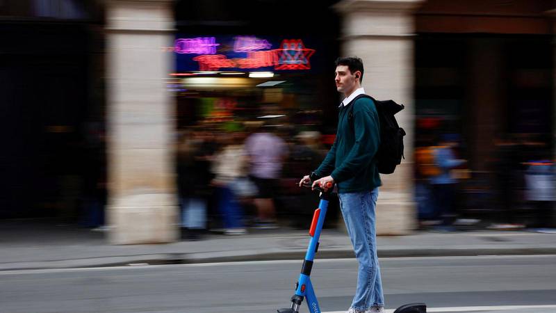 Pariz ne voli električna vozila: izađu na referendum, odlučuju o potpunoj zabrani