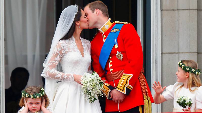 Hit na internetu: Otkriveno što su se William i Kate šapnuli na svojoj ceremoniji vjenčanja