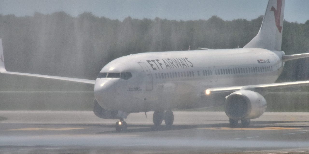 DRAMA U ZRAKU!  Putnički avion preusmjeren u Zagreb zbog hitne situacije: U zračnoj luci hitne službe