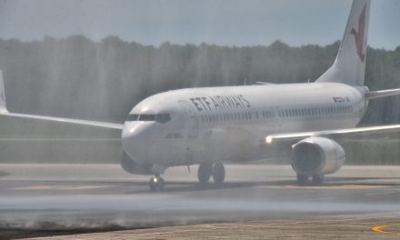 DRAMA U ZRAKU!  Putnički avion preusmjeren u Zagreb zbog hitne situacije: U zračnoj luci hitne službe