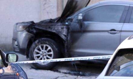 FOTO Izgorjelo još jedno vozilo tijekom noći: Nakon Osijeka, zapalio se automobil iu Splitu