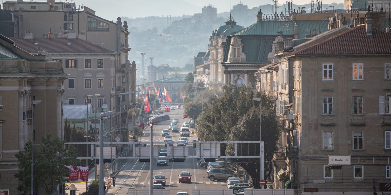 GRAD KOJI DESETLJEĆIMA VRVI AFERAMA!  Panika zbog uhićenja ambiciozne čelične dame: Ovo je ogroman udarac za SDP