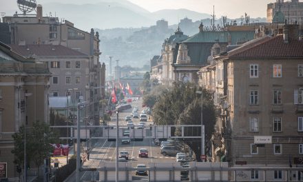 GRAD KOJI DESETLJEĆIMA VRVI AFERAMA!  Panika zbog uhićenja ambiciozne čelične dame: Ovo je ogroman udarac za SDP