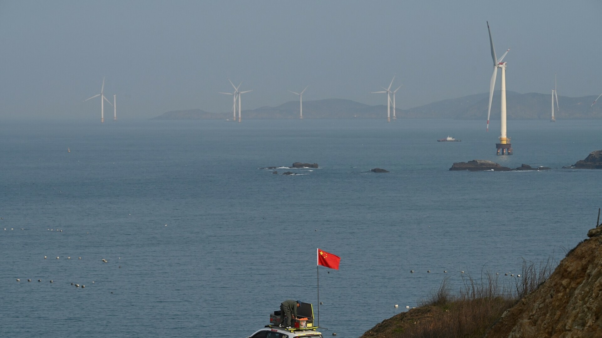 Vojne vježbe su završile, ali kineski brodovi i avioni i dalje okružuju Tajvan