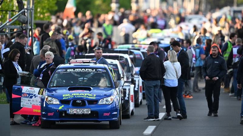 UŽIVO Spektakl u Zagrebu: Masa ljudi na startu WRC-a