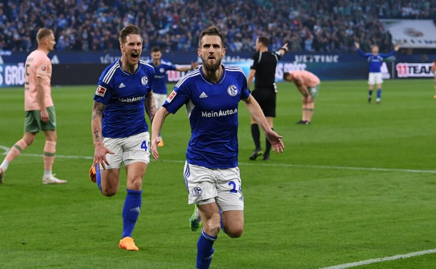 Još uvijek živi: Schalke je u 92. minuti raspametio navijače i došao do važne pobjede