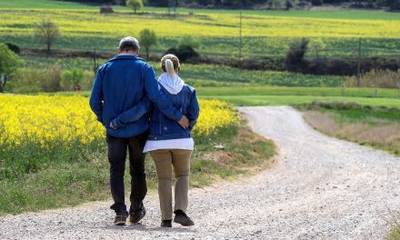 USVOJILI SIROČE IZ UKRAJINE, 'POKUŠALA NAS JE UBITI!'  Par pobjegao glavom bez obzira: 'Liječnici su je pregledali, kažu da je opasan sociopat'