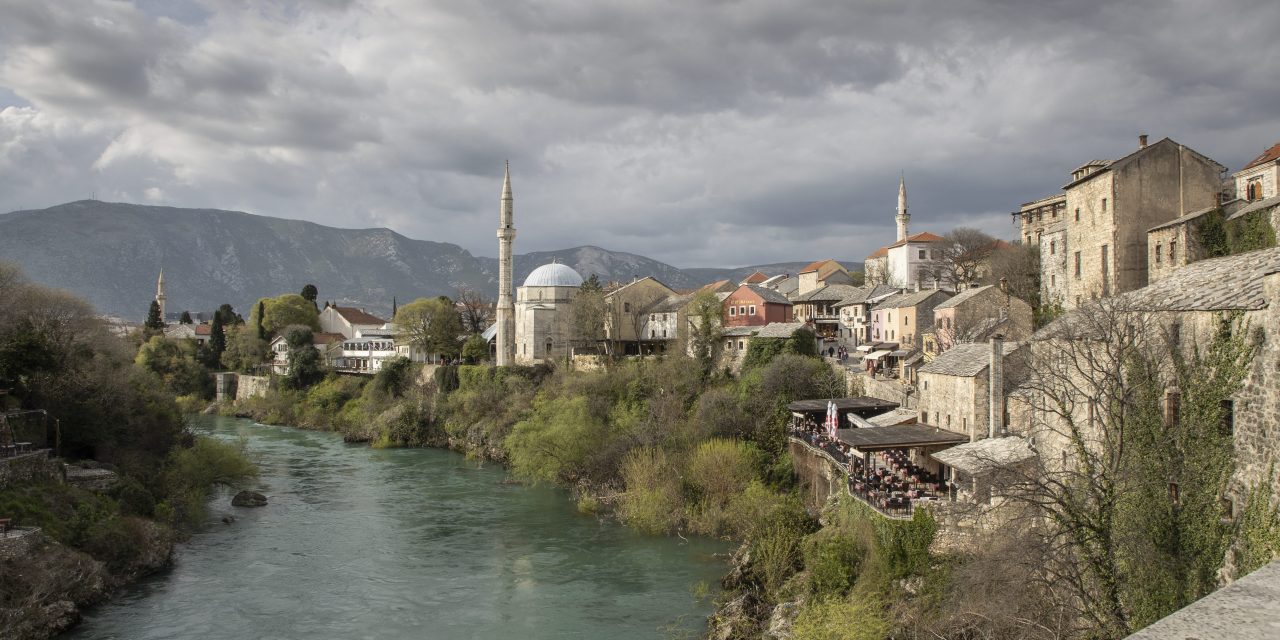 MOSTAR UKLONIO PLOČE S USTAŠKIM IMENIMA!  I oni mijenjaju imena ulica: Nema više Bobana ni Budaka