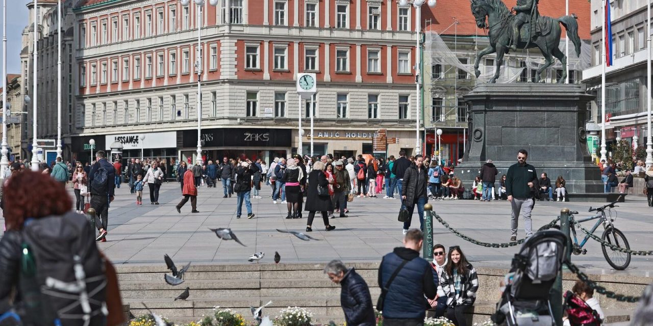 Prosječna plaća u Zagrebu gotovo je dosegnula 1300 eura, au jednoj djelatnosti premašila 3000 eura