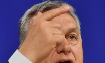 Orban zaustavio isplatu novca Ukrajini, London traži da međunarodna koalicija pošalje zrakoplove