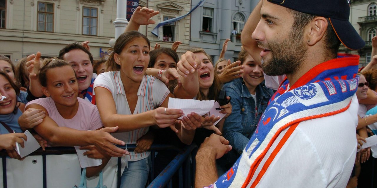 ŽENE SU SE OTIMALE ZA OVOG HRVATA!  Hrvatska mu ovo neće zaboraviti, a on žali za jednom stvari…