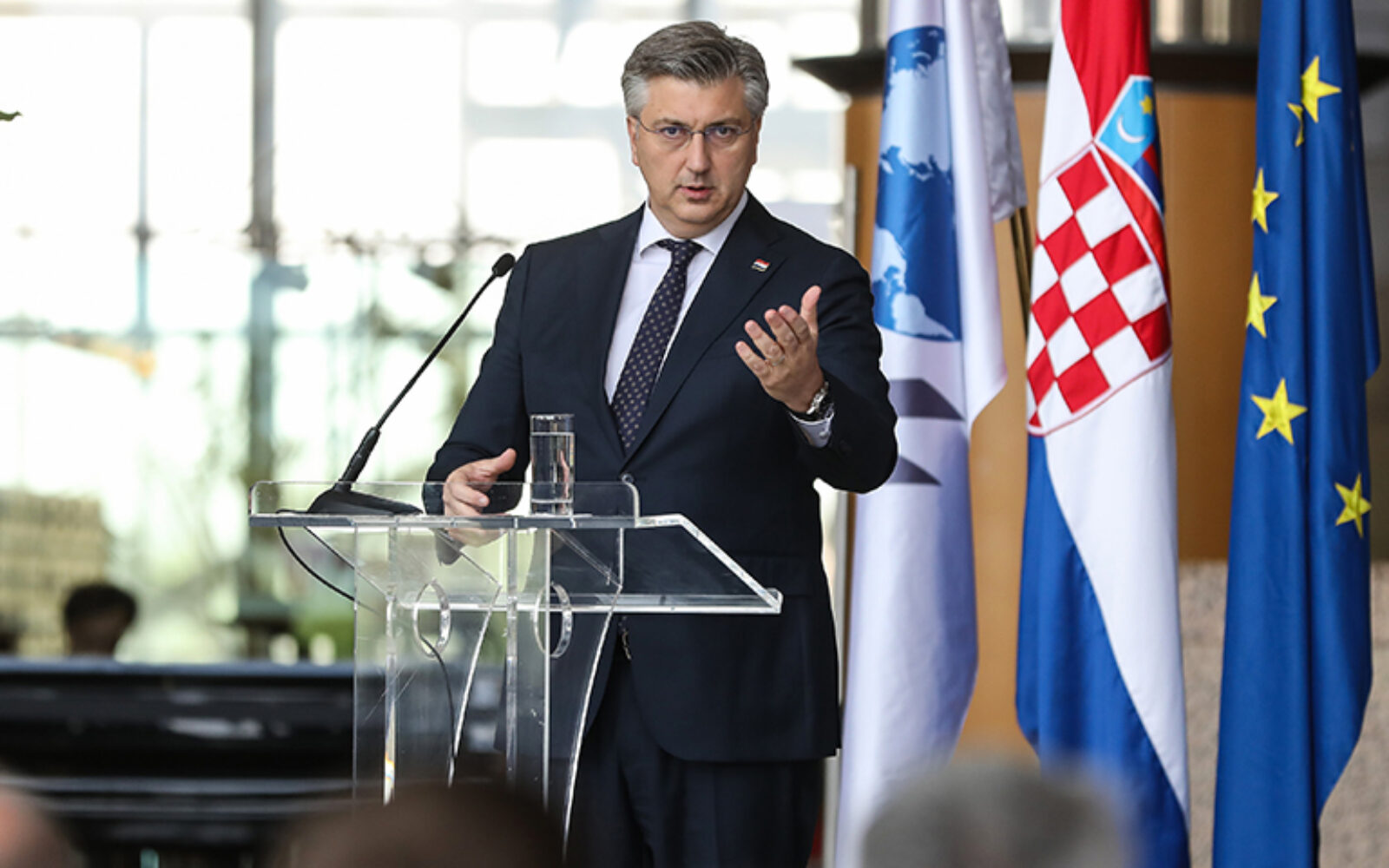 Plenković: Obećali smo prosječnu plaću od 1000 eura, a sad je već na 1130 eura