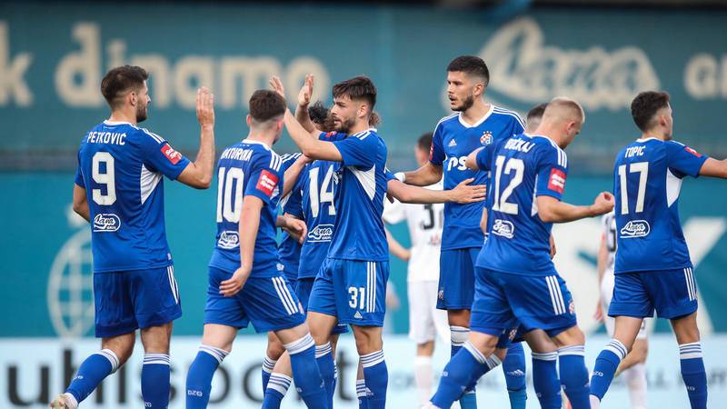 VIDEO Dinamo počastio navijače s četiri gola: Više od 16 tisuća 'plavih duša' proslavilo naslov