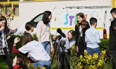 Znanstveni kombi obilazi Hrvatsku i približava djeci STEM područja