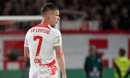 Dani Olmo zabio je gol i upisao asistenciju za hat-trick.  Sve u prvom poluvremenu