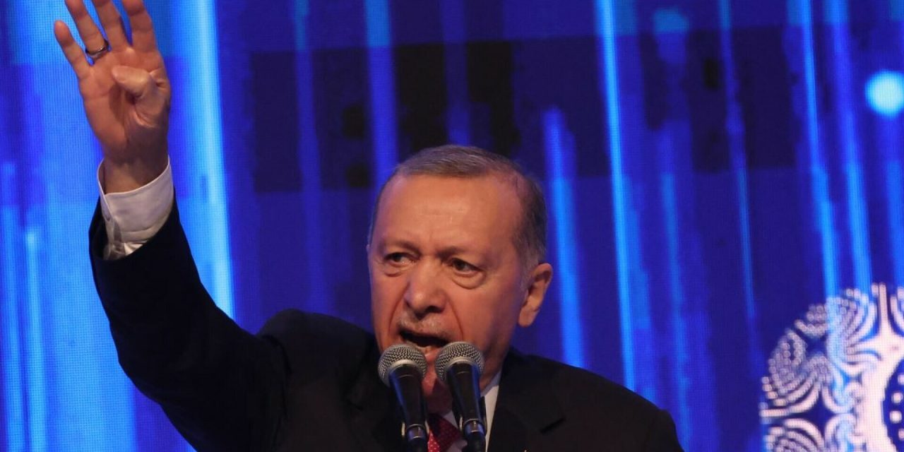 Erdogan objavio sastav nove vlade: Samo dva ministra preživjela veće promjene