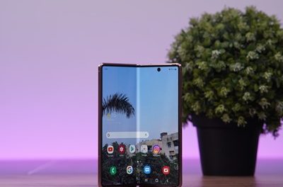 Samsung Galaxy Z Fold 5 otkriven na prvoj reklamnoj fotografiji