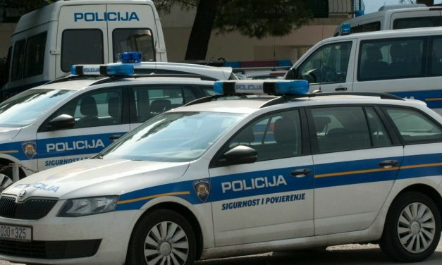 Zbog sudara dvaju vozila gužve između Splita i Solina: Dvije osobe zatražile liječničku pomoć