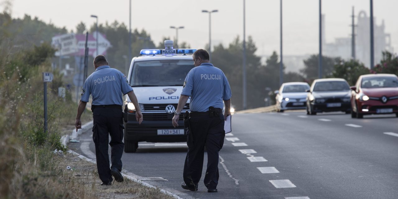 Policajc došao na očevid nesreće pa završio u bolnici: Ovakav 'napad' nije očekivao