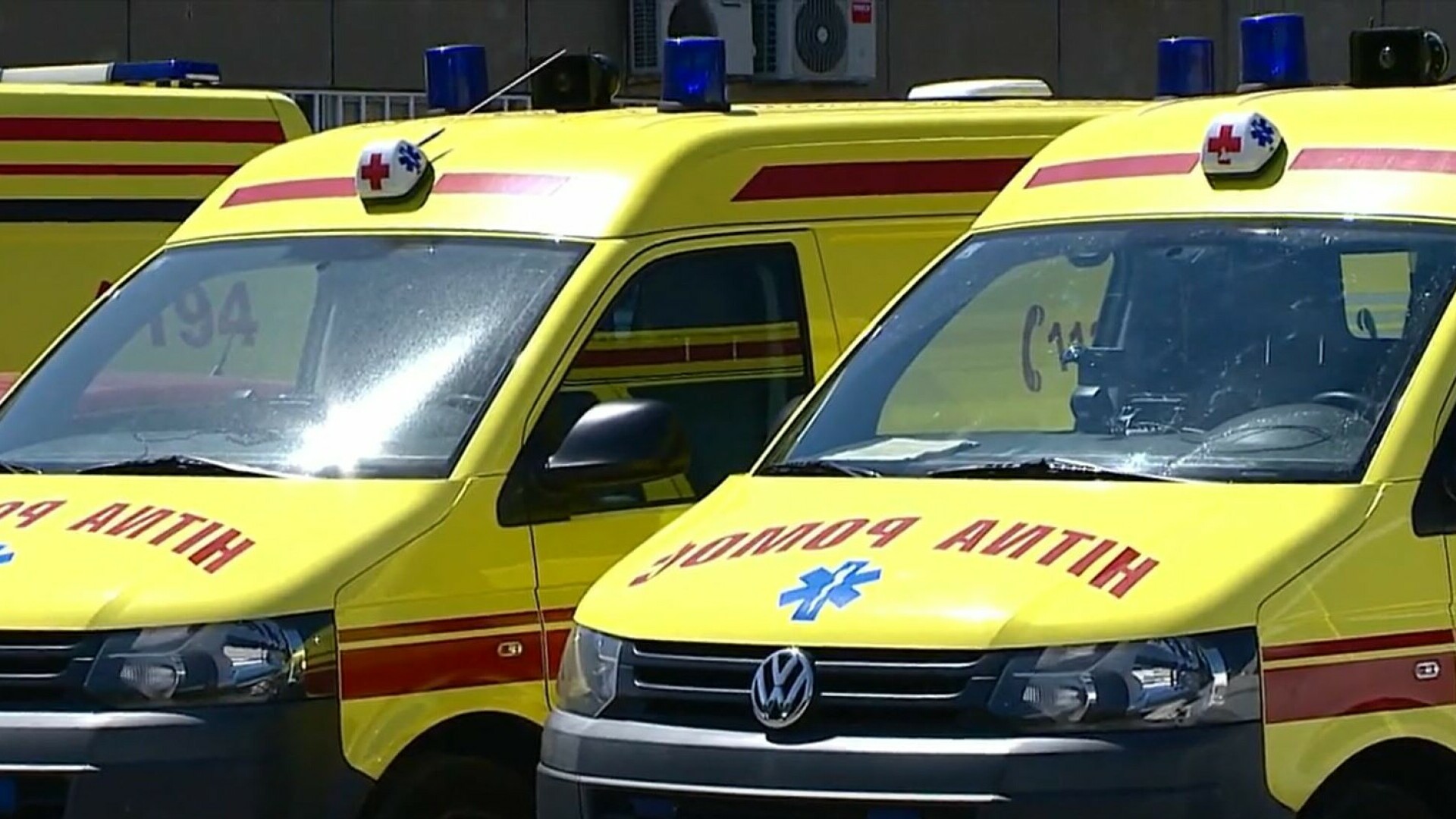 Prometna nesreća u Požegi: Sudarila se dva automobila, dvije osobe prevezene su u bolnicu