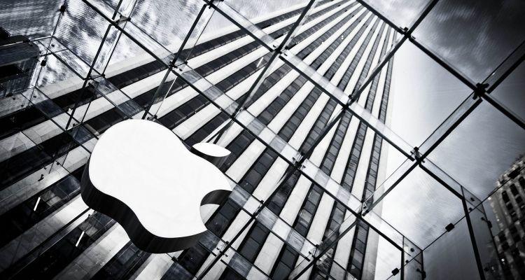 Apple prva tvrtka u svijetu s tržišnom vrijednošću preko tri milijarde dolara