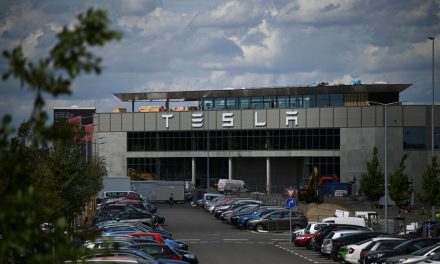 Tesla sniženim cijenama potaknuo tromjesečni prihod