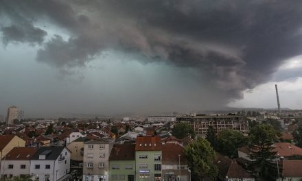 Prijeti novo grmljavinsko nevrijeme: Izdana upozorenja za skoro cijelu Hrvatsku, evo gdje bi moglo udariti