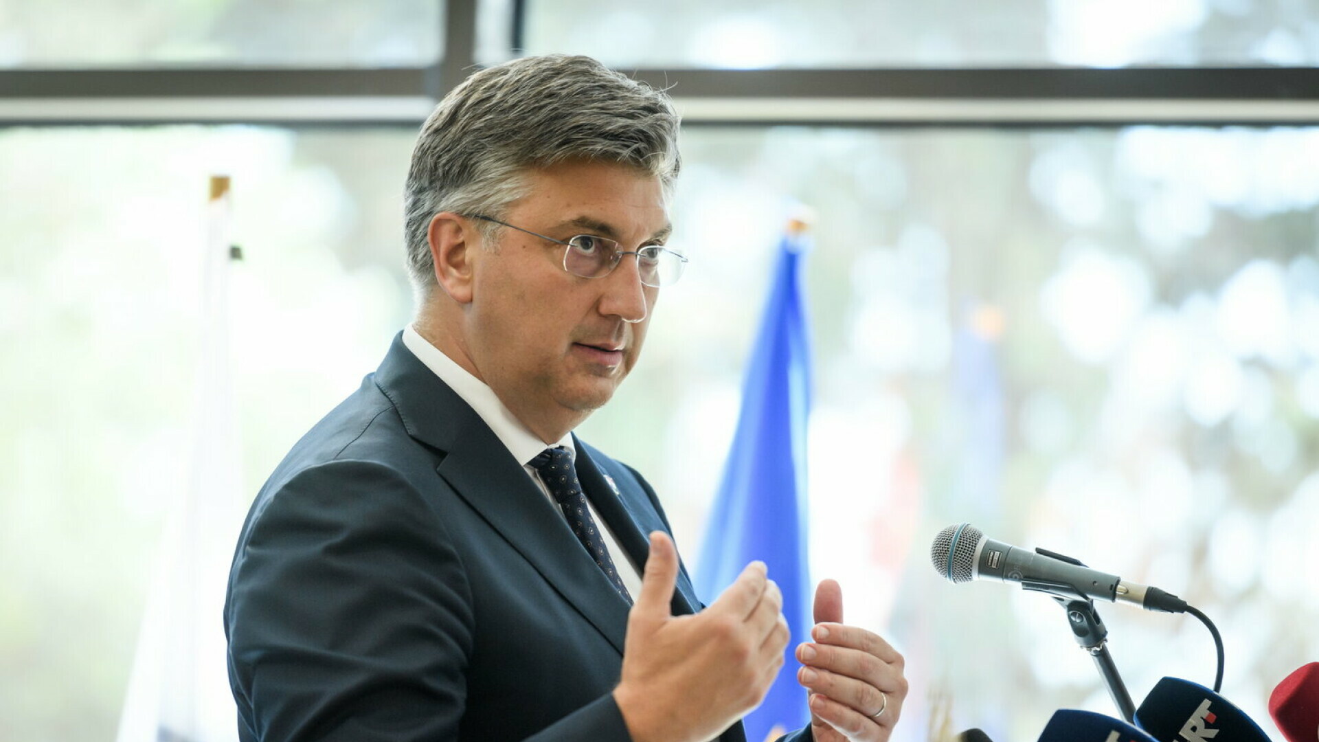 Problemi se samo gomilaju: Plenković stigao na sastanak sa sindikatima i poslodavcima