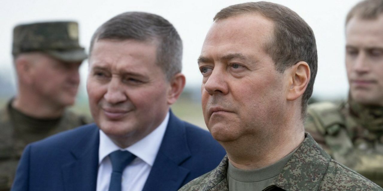 Medvedev ponovo prijeti: “U tom bi slučaju morali ići na uporabu nuklearnog oružja”