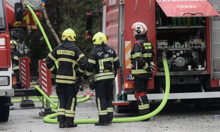 Strašan požar u Jastrebarskom: Izgorjela kuća bivšeg Dinamovca