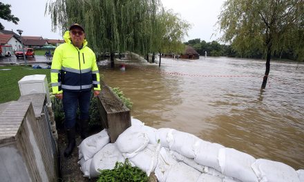 (FOTO) Drava prijeti selima, Mura raste: Evo kada se očekuje vrhunac vodenog vala i stabilizacija