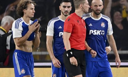 Domagoj Vida pojavio se niotkuda i pljusnuo Dinamo: Sudac je gadno pogriješio i pogurao Grke