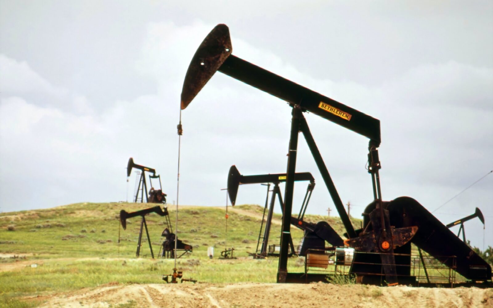 Slabi potražnja za ‘crnim zlatom’: Nakon sedam tjedana rasta, pale cijene nafte