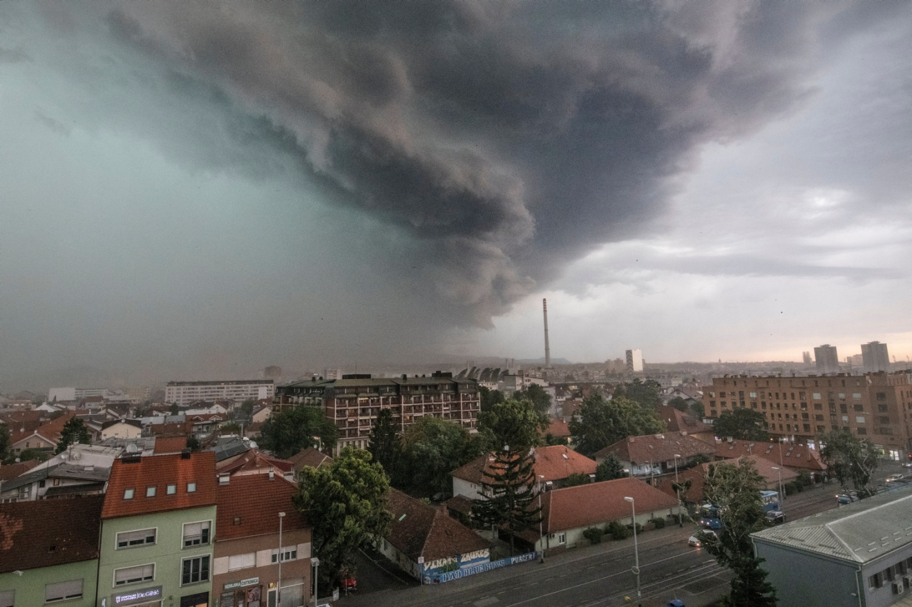 Kolika je vjerojatnost da Hrvatsku u ponedjeljak pogodi superćelijska oluja? Evo što kaže stručnjak