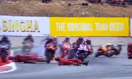 (VIDEO) Strašan pad na Moto GP-u: Moglo je završiti tragično