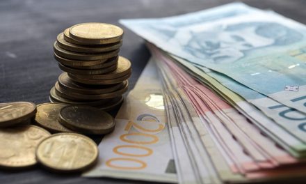 Analitičari: Viškom u proračunu smanjiti deficit i dug