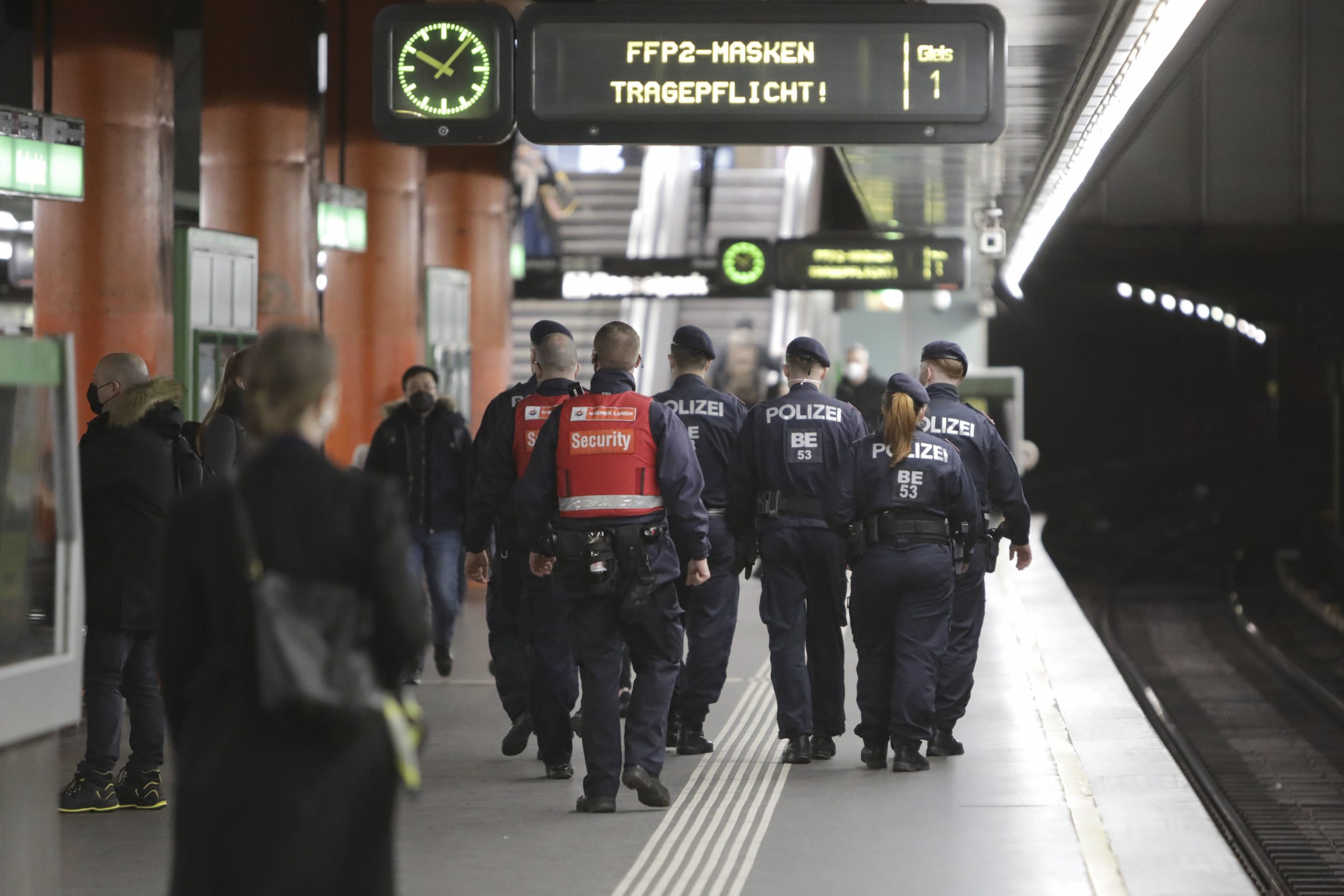U Austriji uhićen 17-godišnjak turskog porijekla: Planirao je teroristički napad u Beču