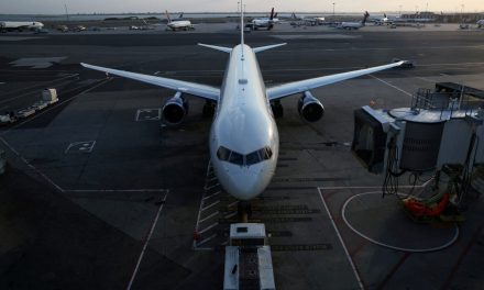 Američki regulator traži provjeru avionskih motora zbog mogućih lažiranih certifikata