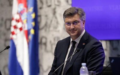 Iza zatvorenih vrata počinju pripreme za izbore: “Posebno smo sretni što će nas ugostiti Plenković koji je od Hrvatske učinio uspješnu priču”