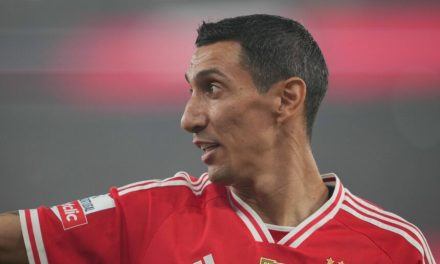 Ángel Di María već je šestim ovosezonskim pogotkom donio Benfici slavlje u derbiju s Portom