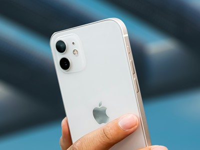 Francuski regulatori odobrili ažuriranje za smanjenje zračenja iPhonea 12